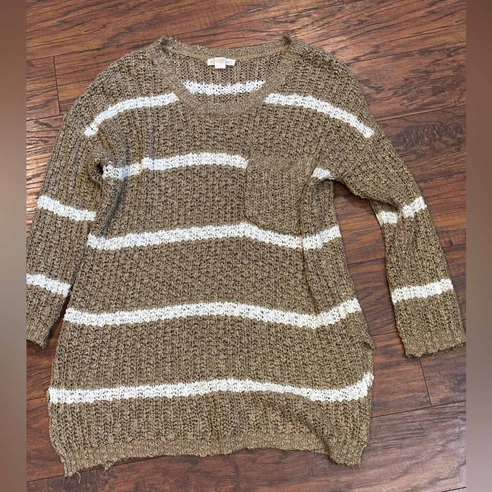 Double Zero Brown and White Striped Sweater